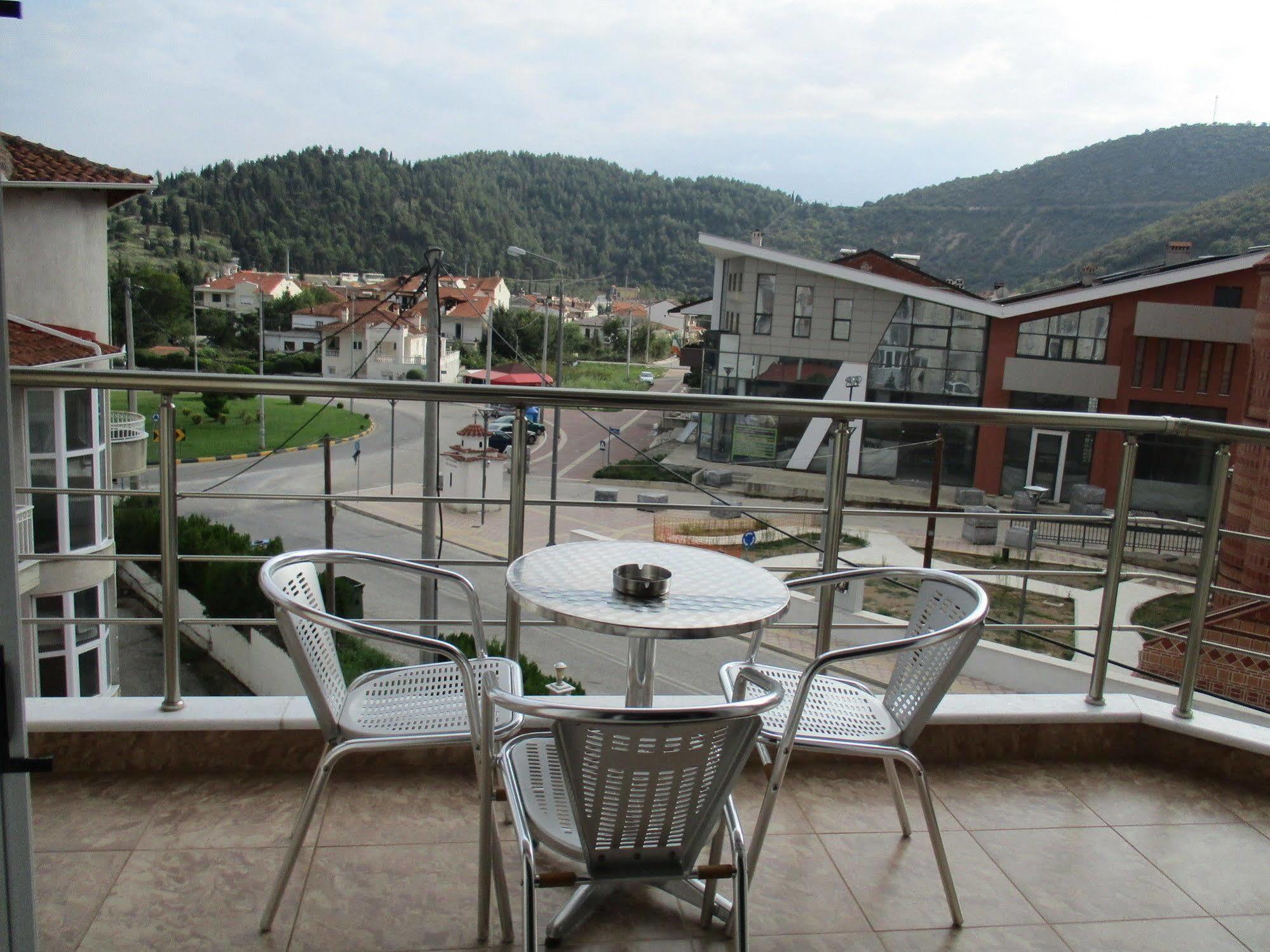 Kyknos De Luxe Suites & Rooms Kastoriá Eksteriør bilde