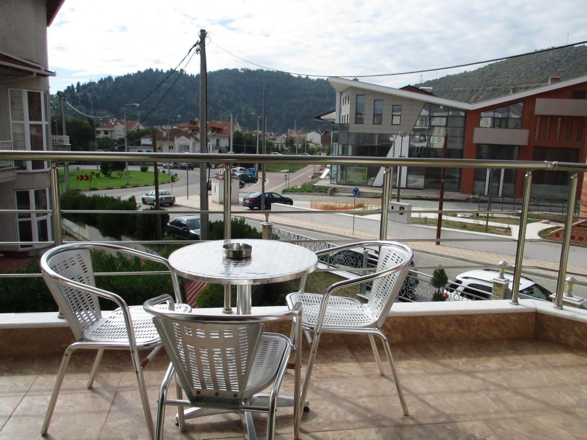 Kyknos De Luxe Suites & Rooms Kastoriá Eksteriør bilde